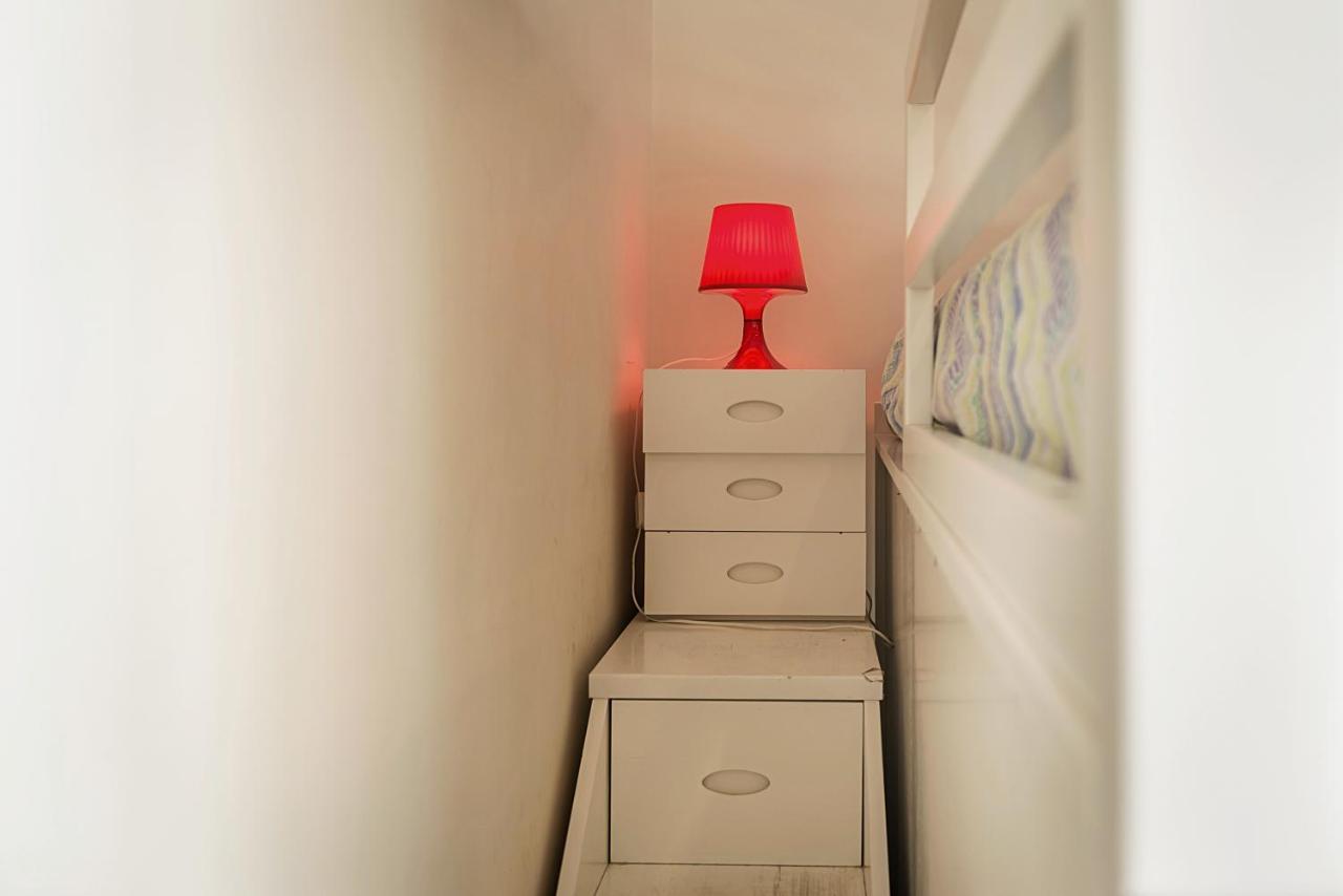Amazing Apartment In コスタ・ダ・カパリカ エクステリア 写真