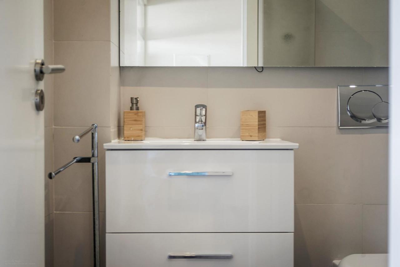 Amazing Apartment In コスタ・ダ・カパリカ エクステリア 写真