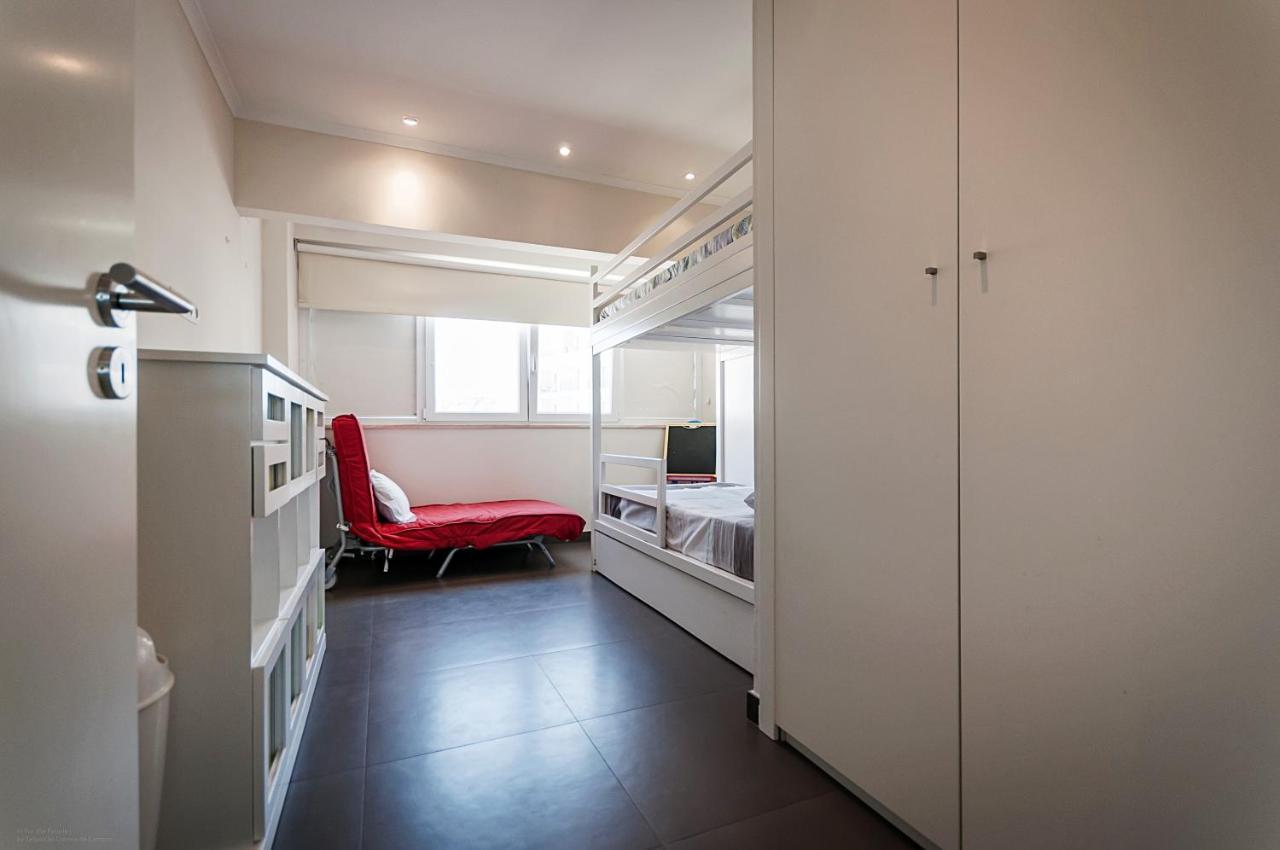 Amazing Apartment In コスタ・ダ・カパリカ エクステリア 写真